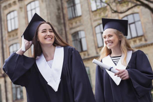 Top Reasons to Choose a Postgraduate Diploma Over Other Qualifications